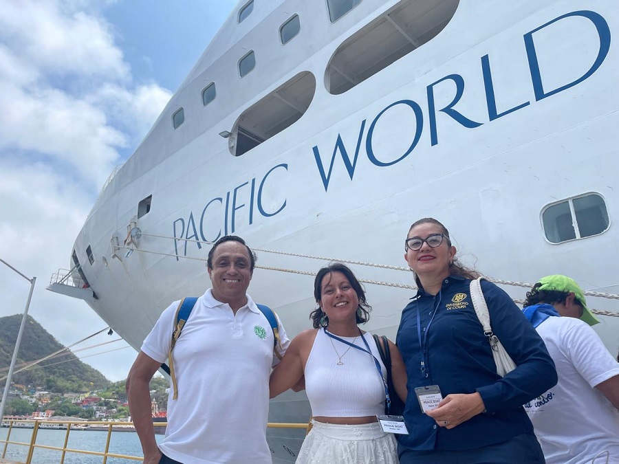 Comparten académicos universitarios saberes y sabores en el internacional Barco de la Paz