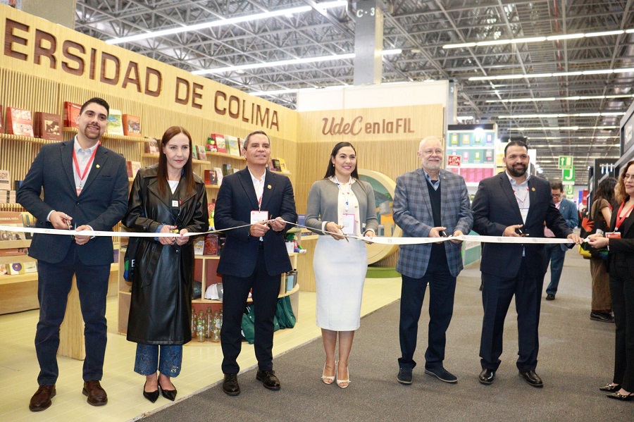 UdeC inauguró stand en la FIL 2025 con 125 títulos y 1,800 ejemplares en exhibición