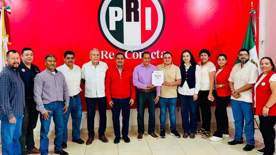 Nombran a Noé Pinto nuevo Delegado del Movimiento Territorial en Tecomán