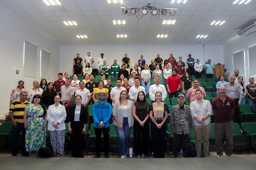 Manzanillo se suma a iniciativa de Ley de Alimentación Adecuada y Sostenible; llevan a cabo foro en Salagua