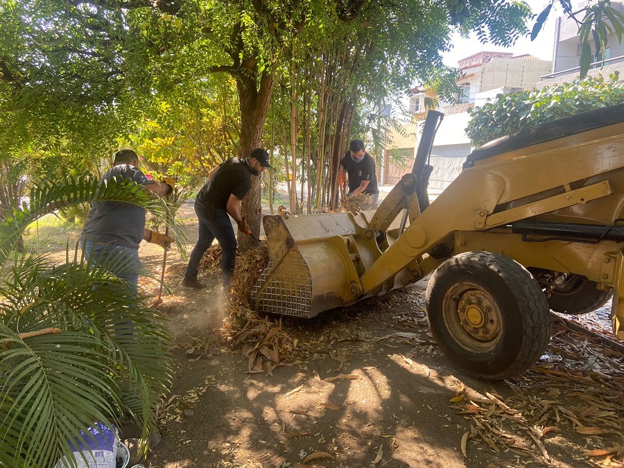 Continúa Gobierno de Riult Rivera trabajando en territorio y refuerzan limpieza en colonias