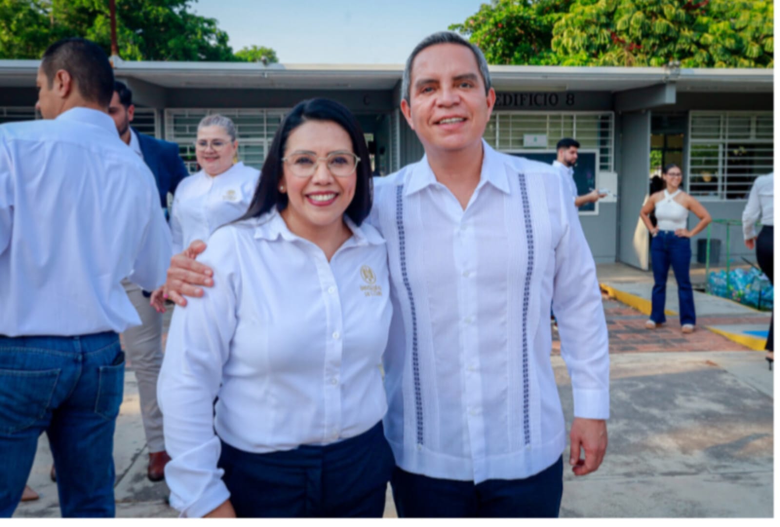 Se suma rector de la UdeC a festejos por el 71 aniversario del Bachillerato Uno