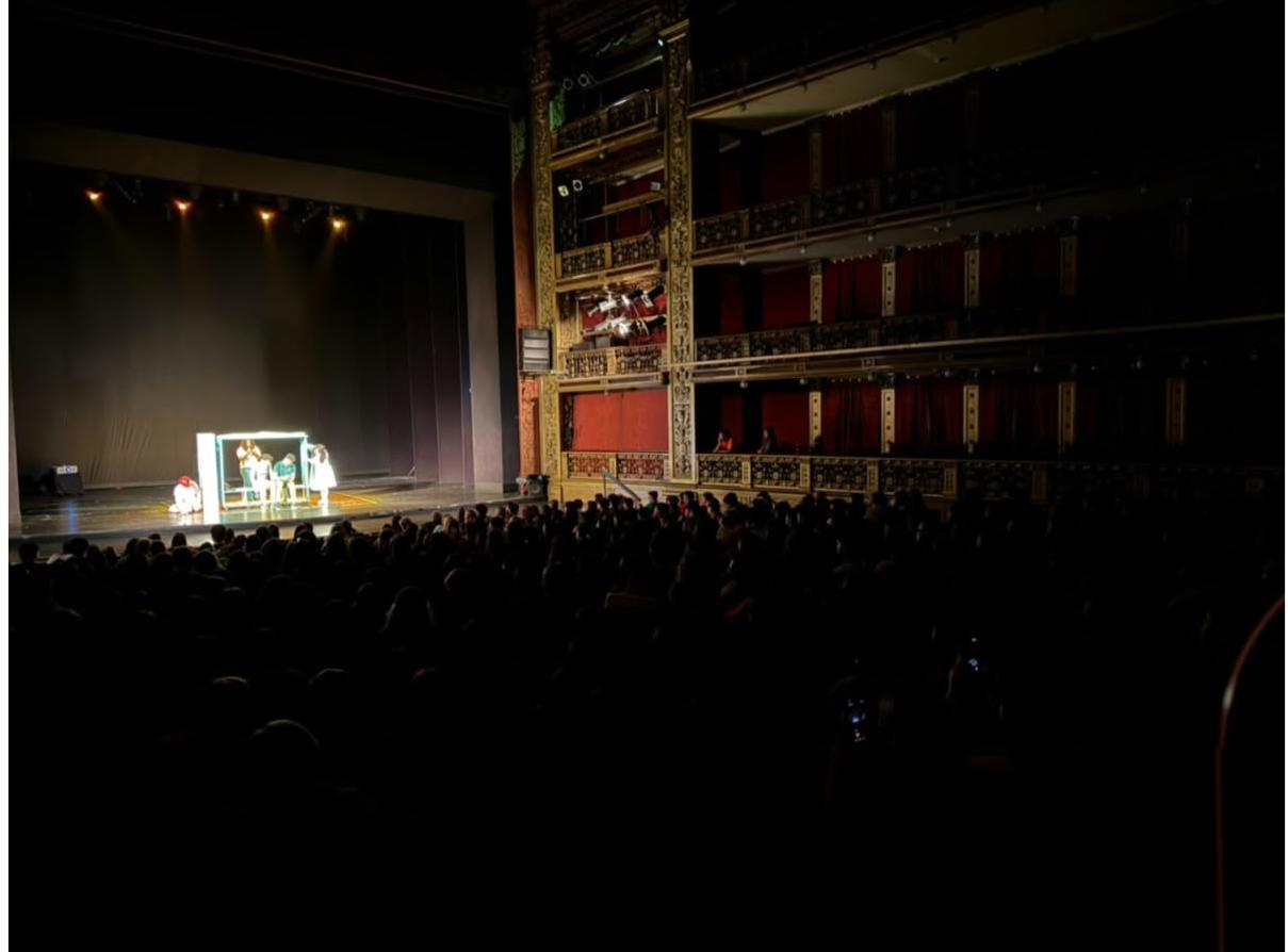 Conmueve “Demonios blancos” al público del festival Vamos que Venimos, en Buenos Aires